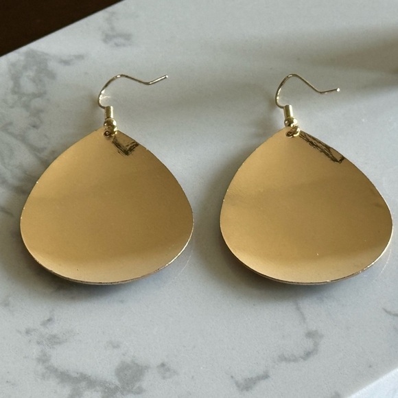 Multicolor Metallic Gold Dangle Teardrop Statement Earrings - Picture 3 of 6